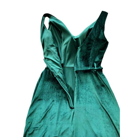 Morilee Women's Emerald Bridesmaids Sleeveless Velvet Maxi Dress Size 6 - Picture 10 of 16